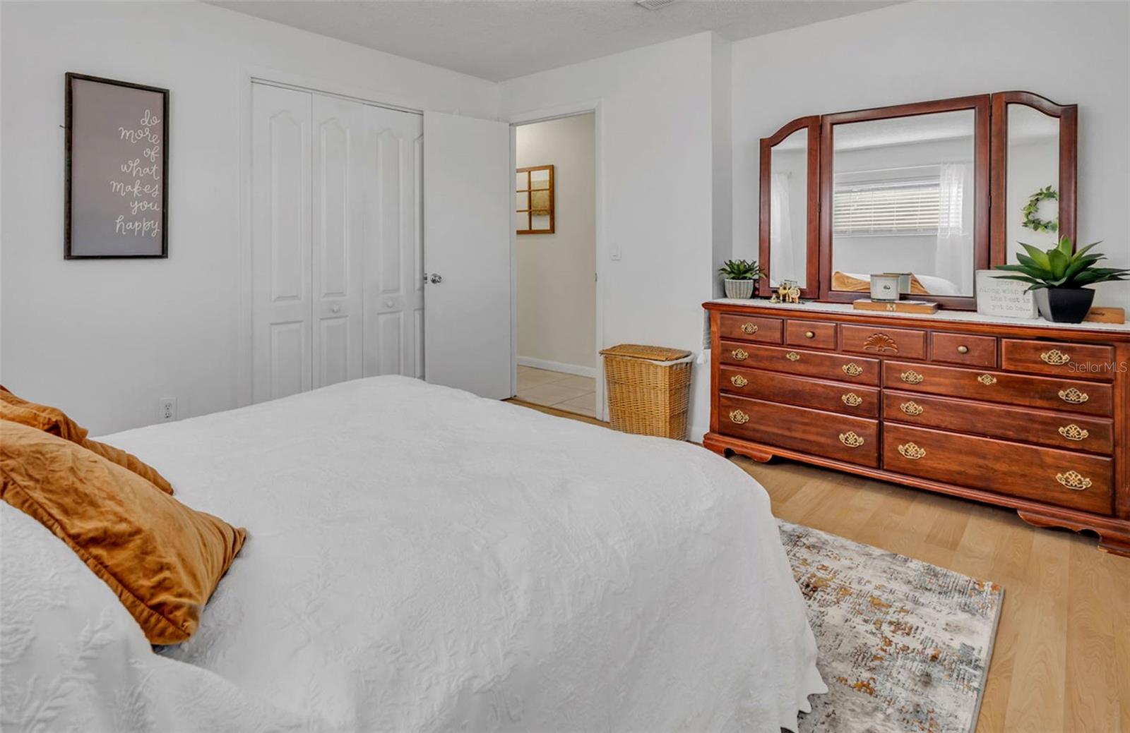 Image 15 of 28 For 965 Grant Road