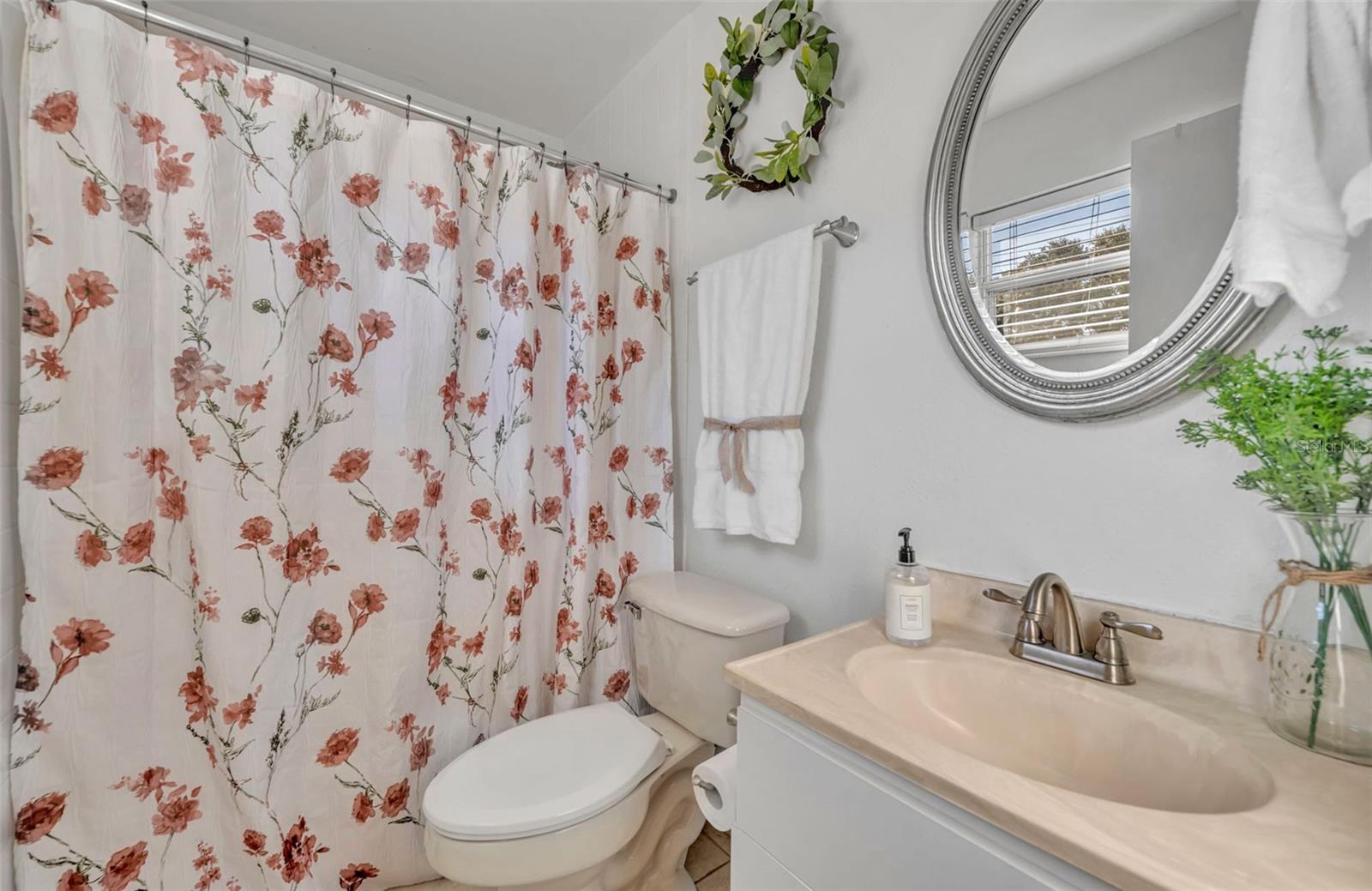 Image 17 of 28 For 965 Grant Road