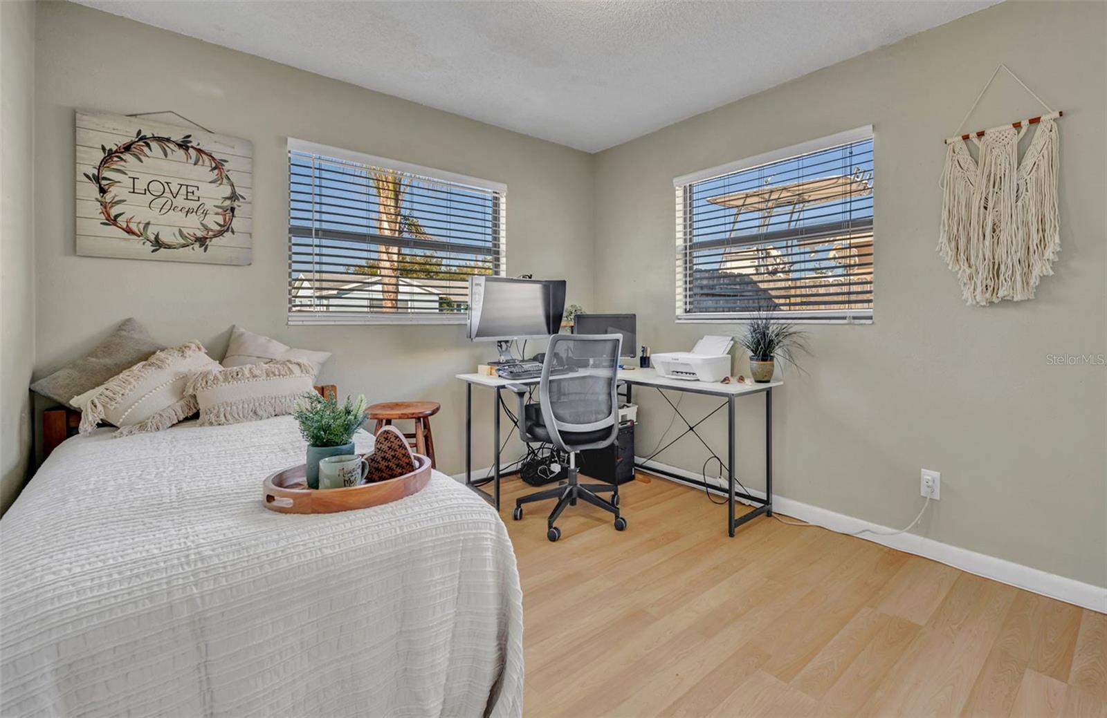 Image 19 of 28 For 965 Grant Road