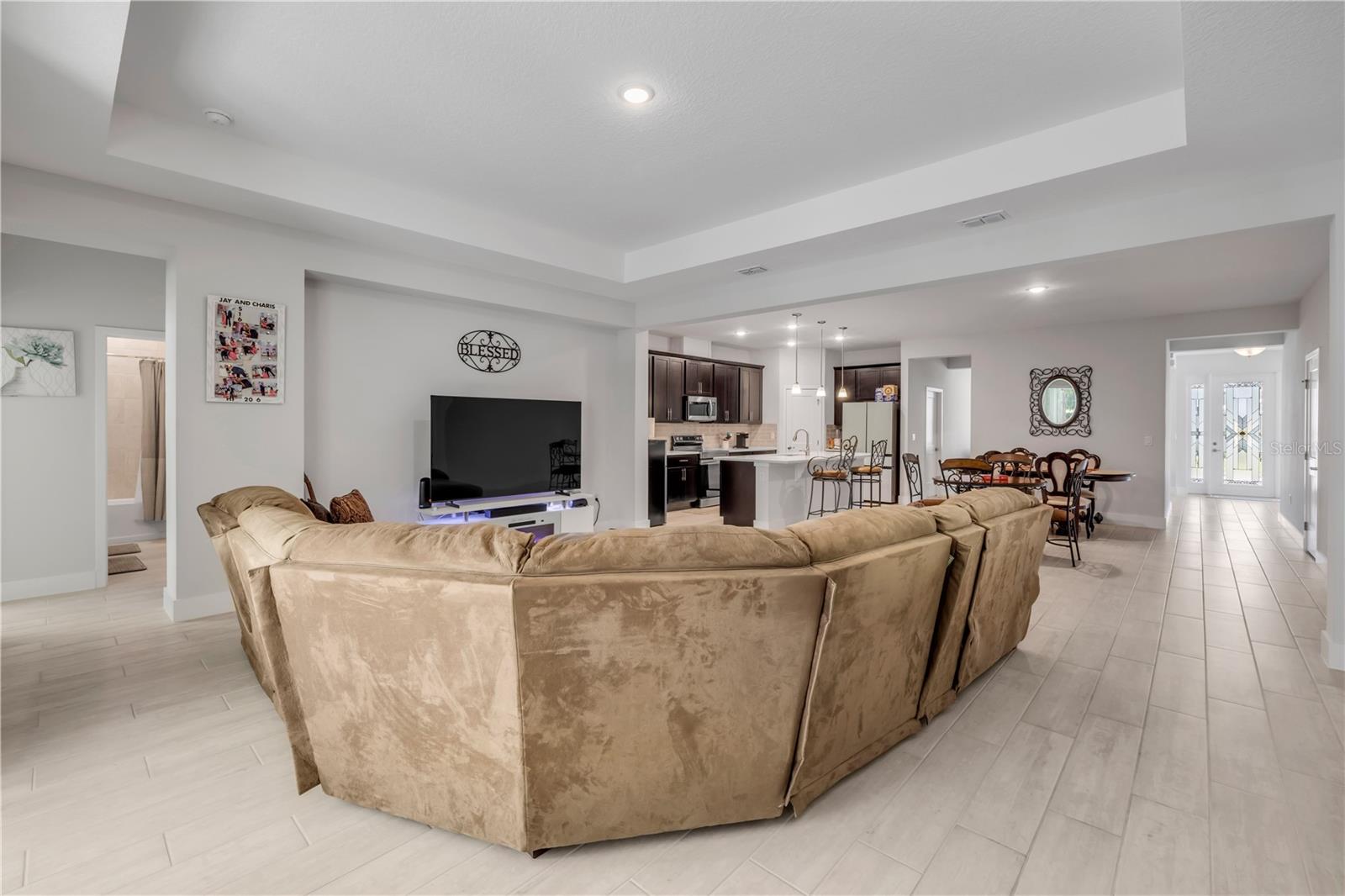 Image 15 of 30 For 3034 Adrian Drive