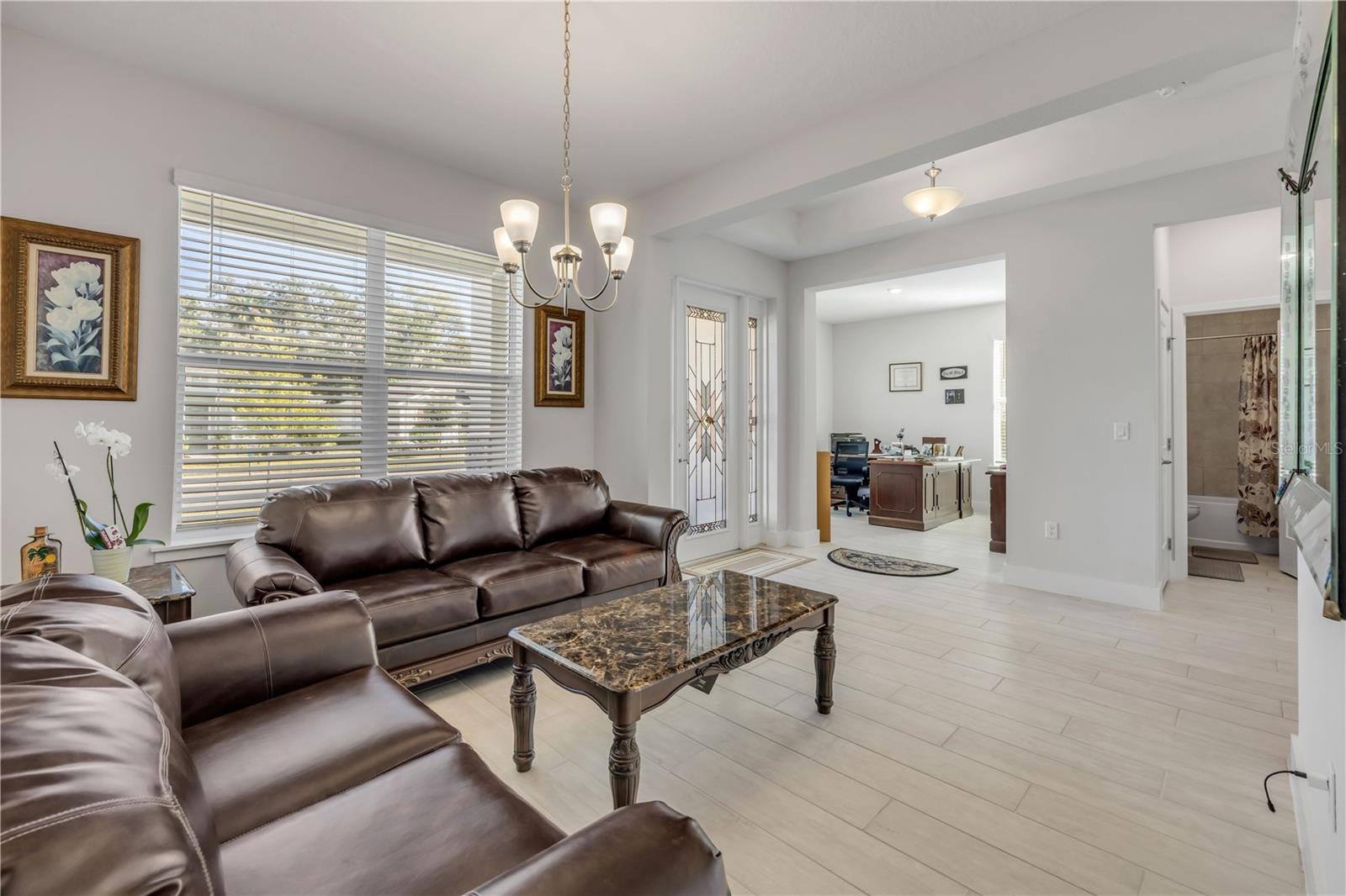 Image 6 of 30 For 3034 Adrian Drive