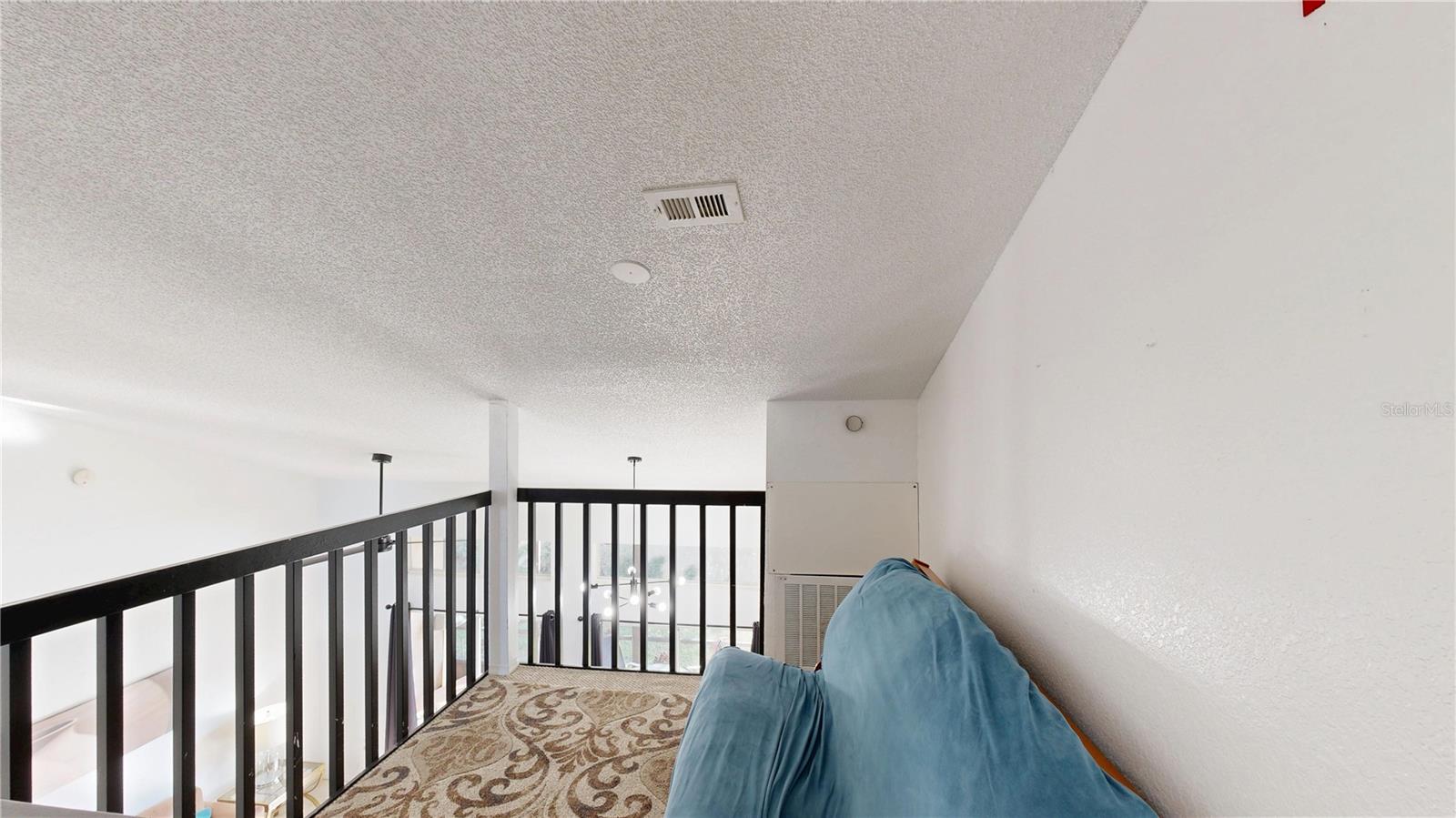 Image 29 of 39 For 8708 Papaya Drive