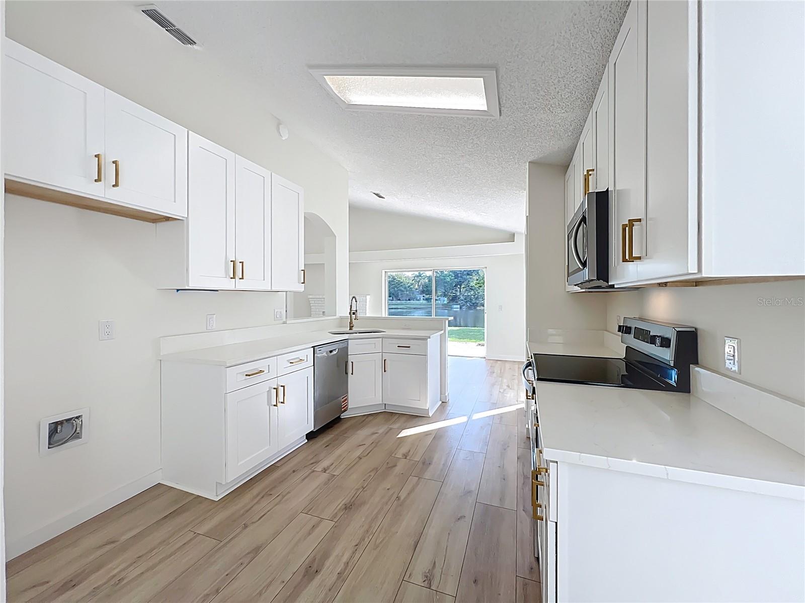 Image 26 of 58 For 8691 Fort Jefferson Boulevard