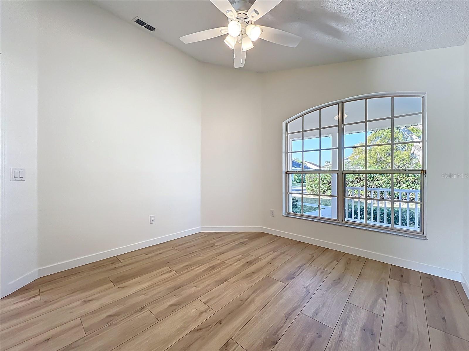 Image 29 of 58 For 8691 Fort Jefferson Boulevard