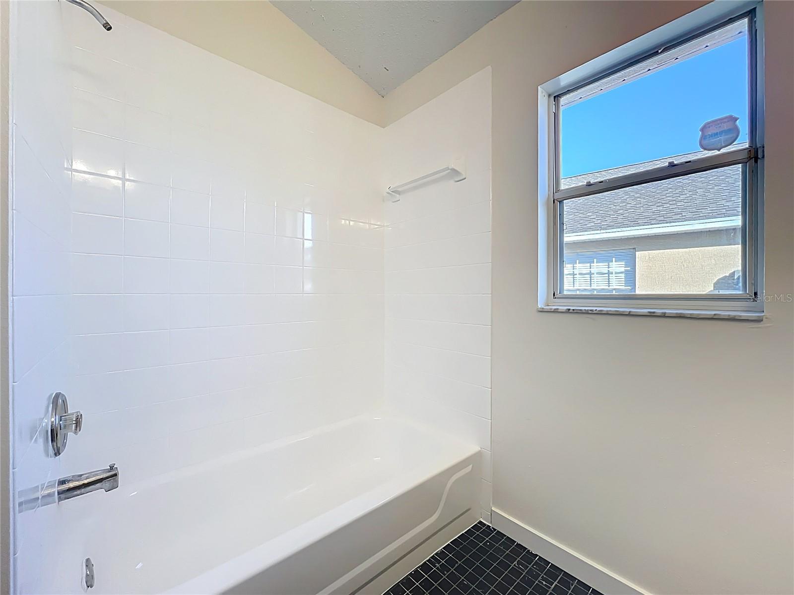 Image 34 of 58 For 8691 Fort Jefferson Boulevard