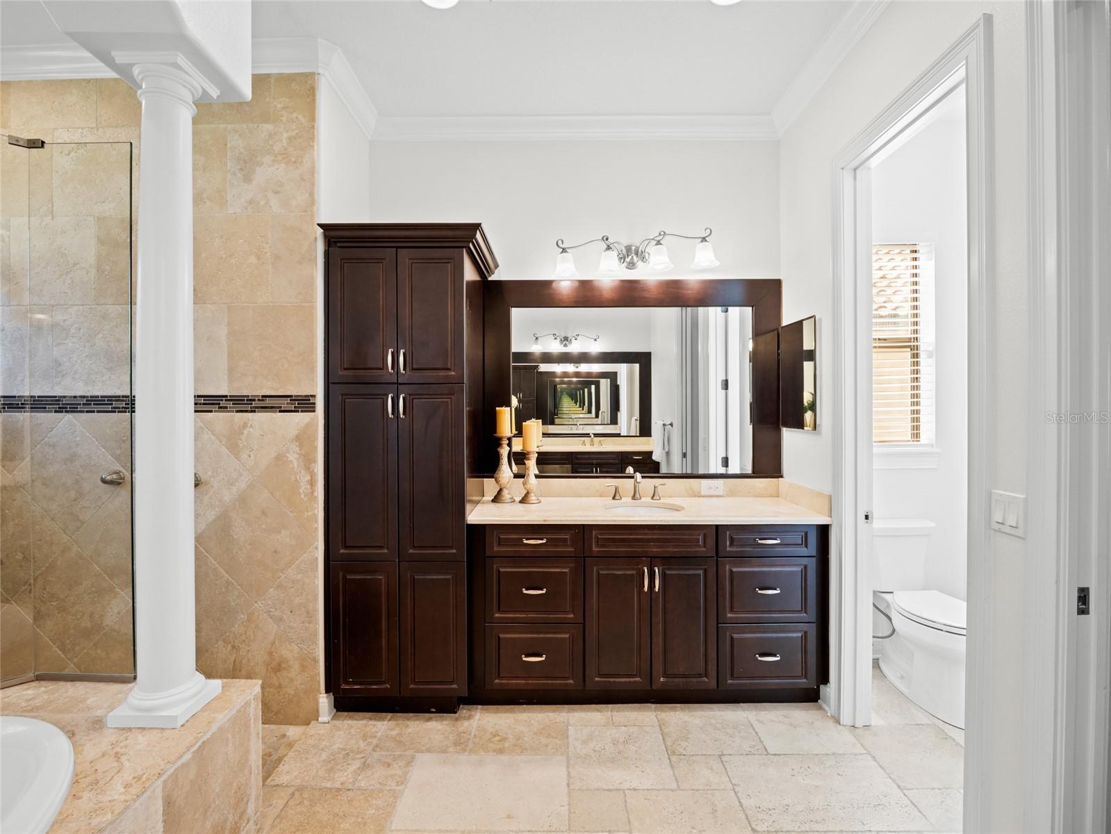 Image 24 of 55 For 1520 Canopy Oaks Court