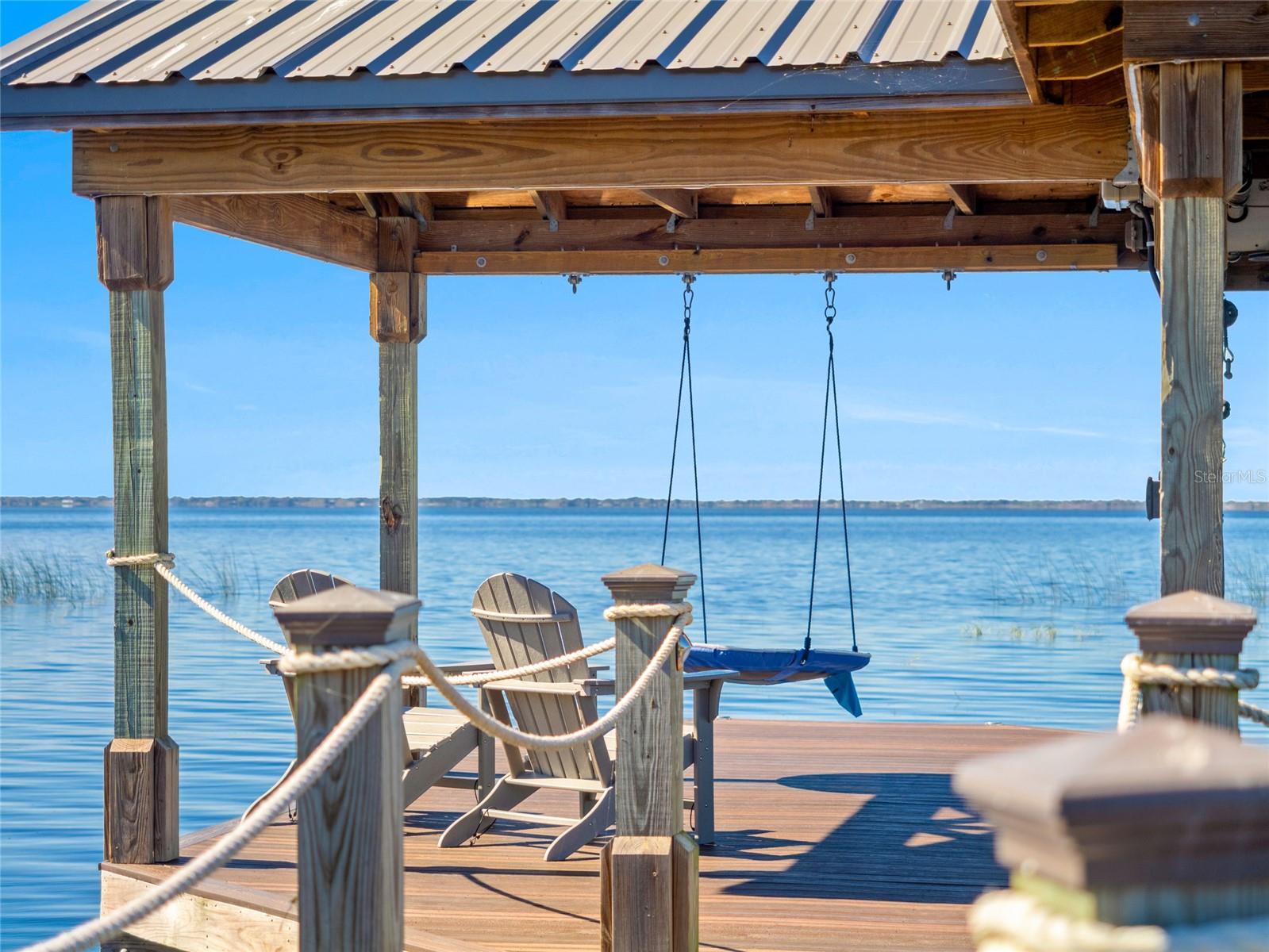 Image 43 of 55 For 1520 Canopy Oaks Court