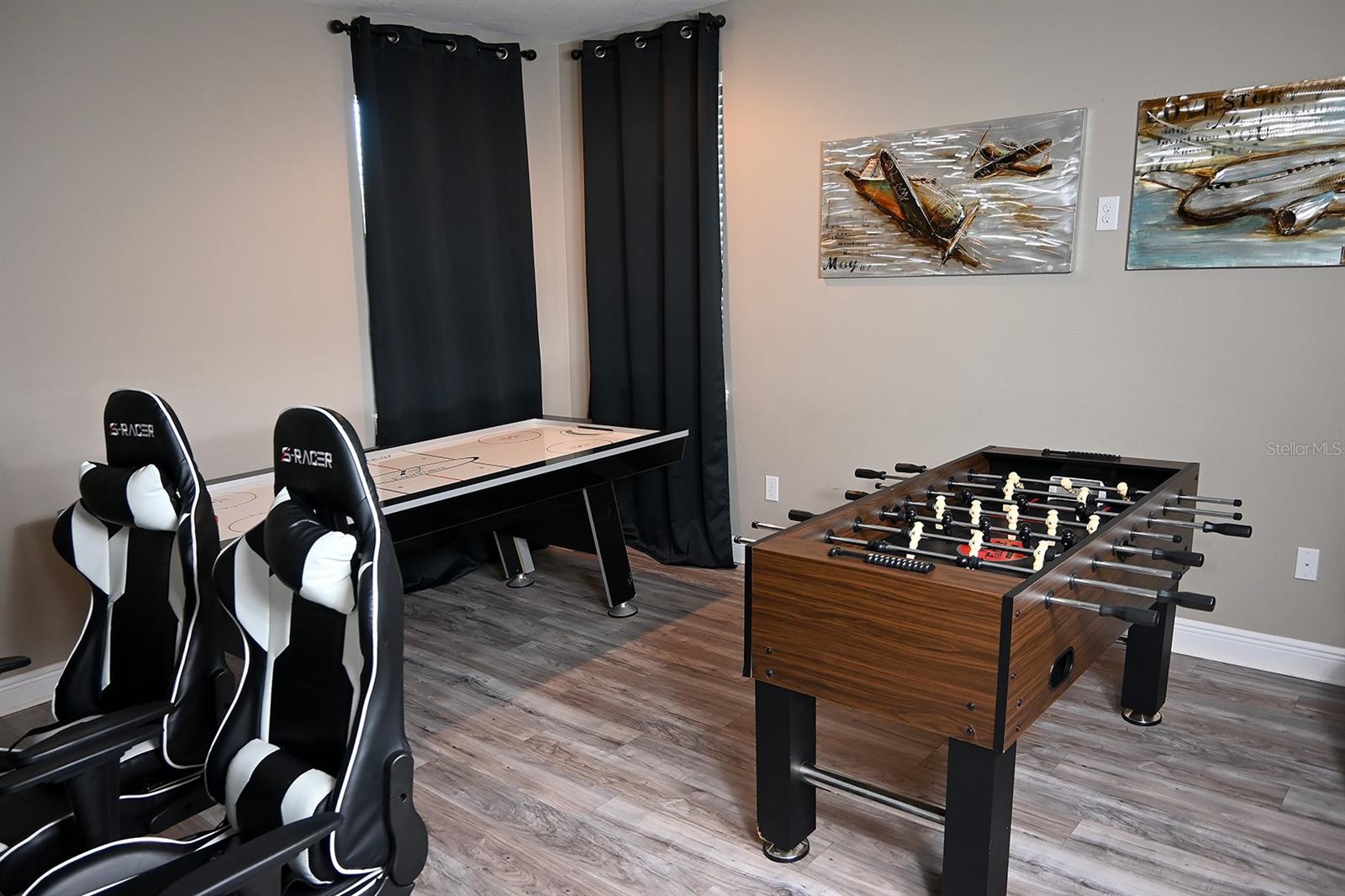 Image 18 of 78 For 7625 Brookhurst Lane