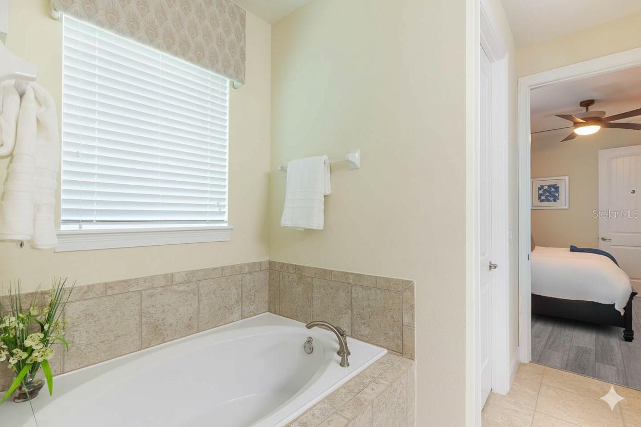 Image 30 of 78 For 7625 Brookhurst Lane