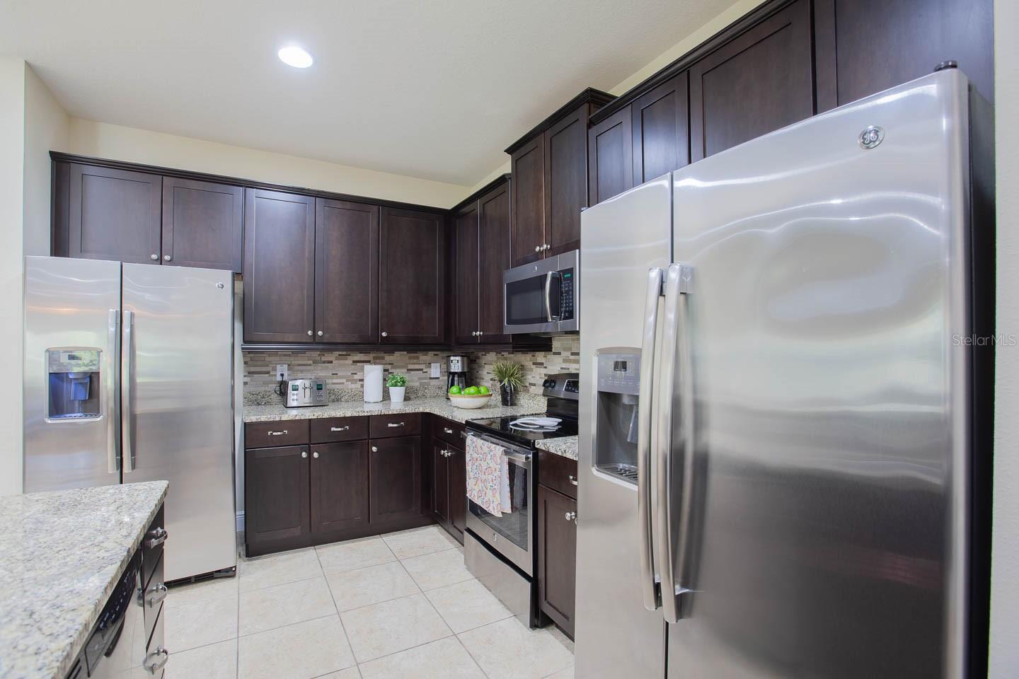 Image 8 of 78 For 7625 Brookhurst Lane