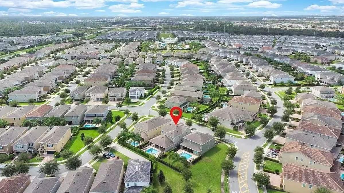 Image 85 of 96 For 7625 Brookhurst Lane