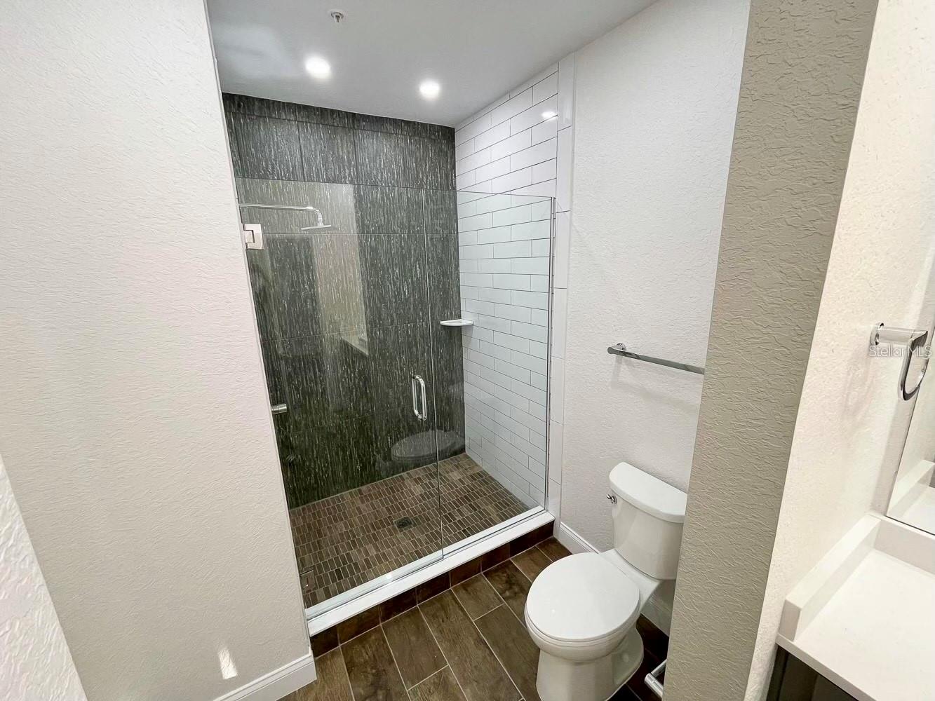 Image 18 of 39 For 5017 City Street 1923