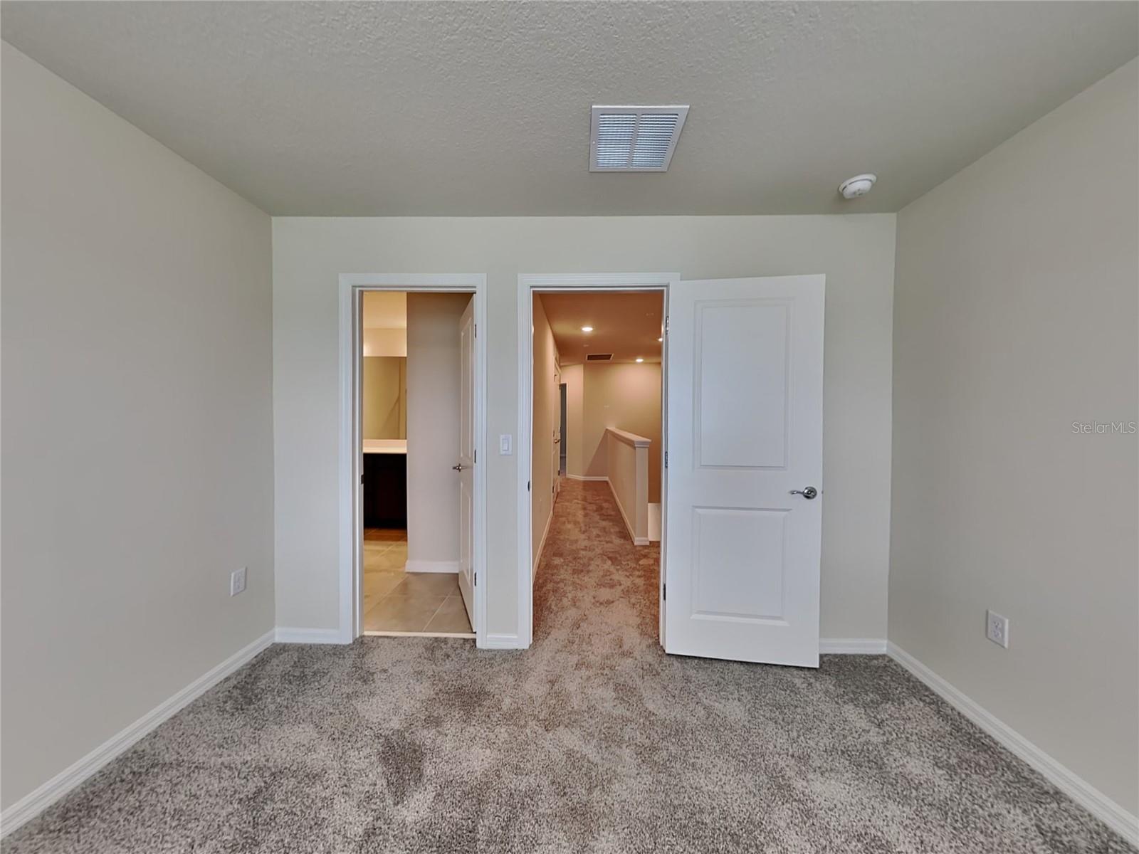 Image 7 of 16 For 3109 Emerald Acres Lane