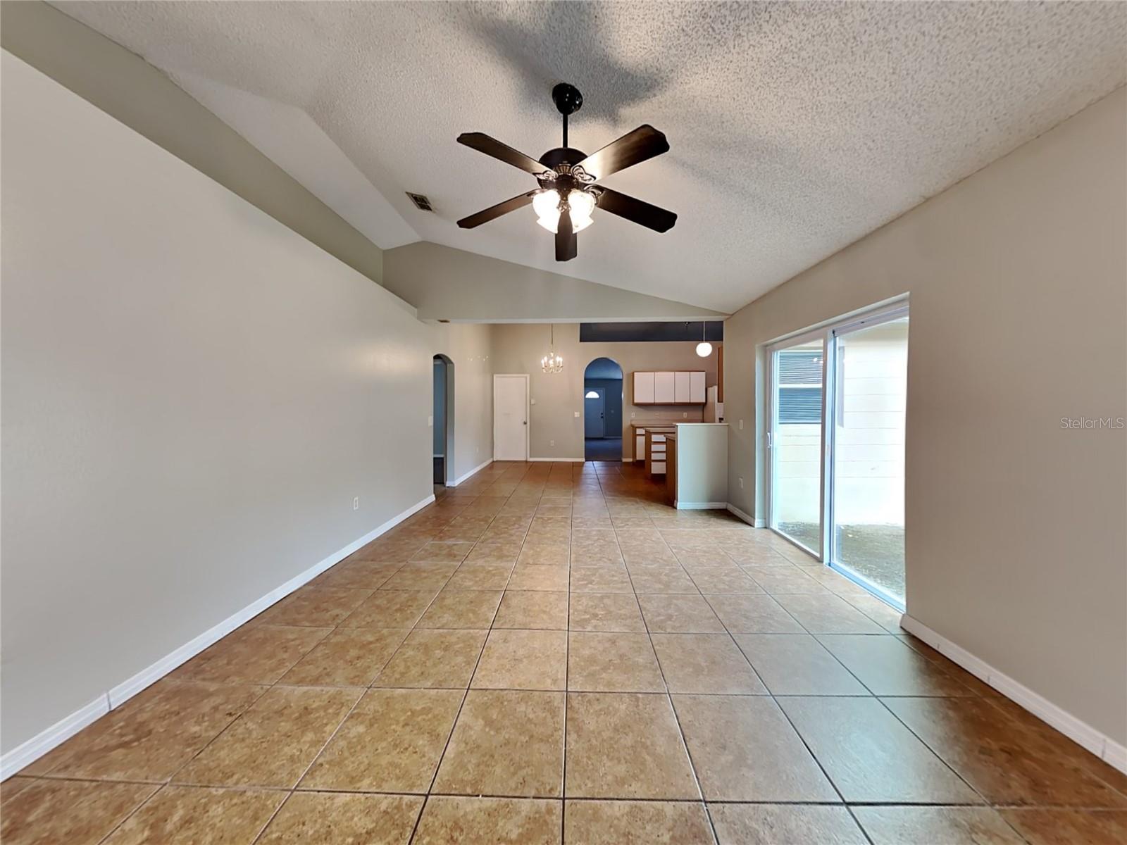 Image 5 of 18 For 3221 Utah Drive