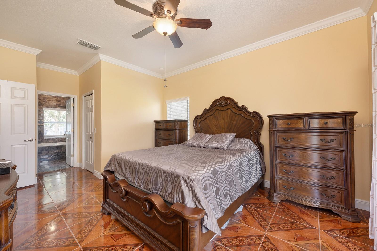 Image 13 of 30 For 3953 Port Sea Place