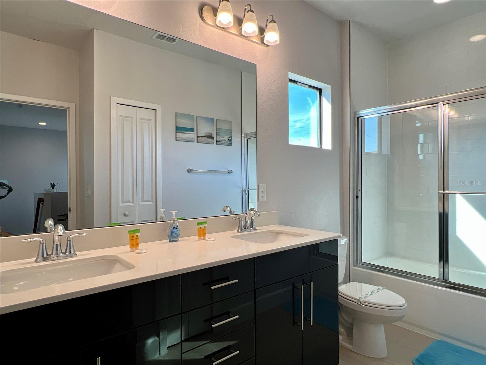 Image 29 of 47 For 235 Villa Domani Circle