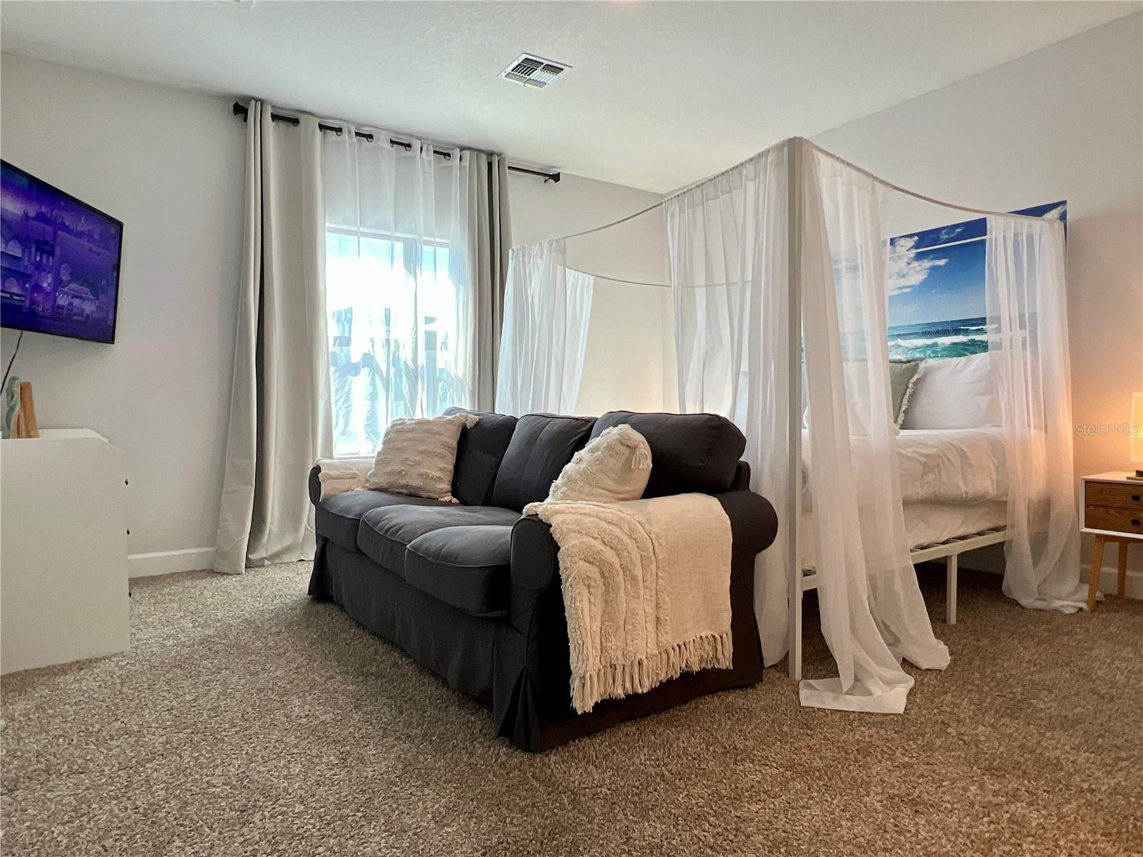 Image 31 of 47 For 235 Villa Domani Circle