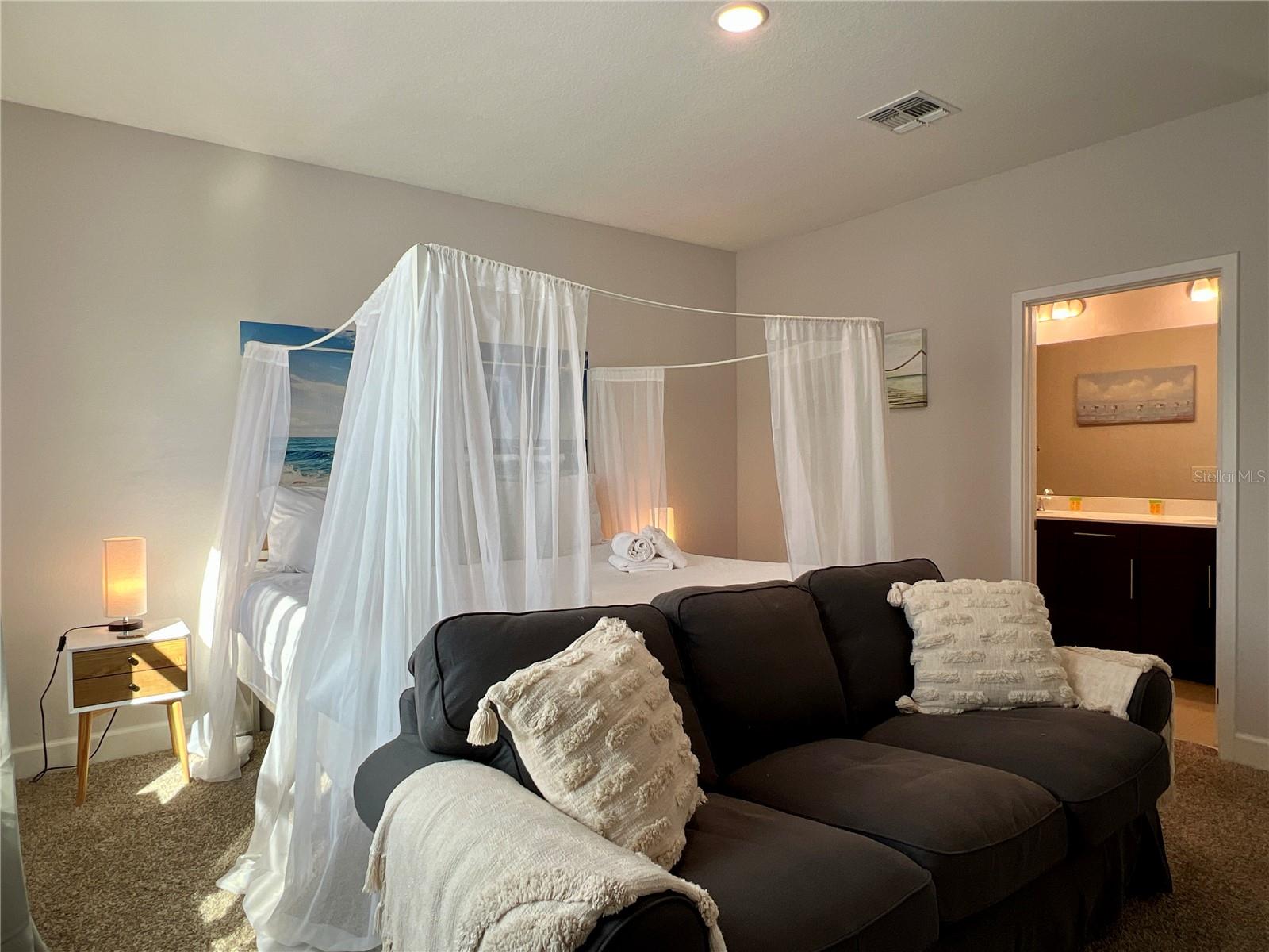 Image 32 of 47 For 235 Villa Domani Circle