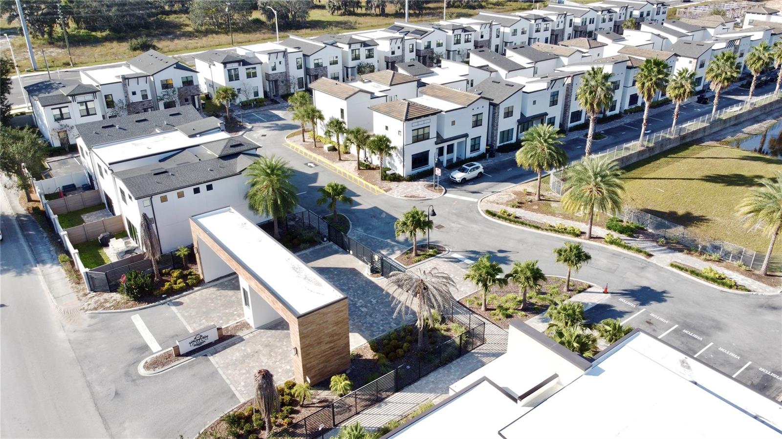 Image 37 of 47 For 235 Villa Domani Circle