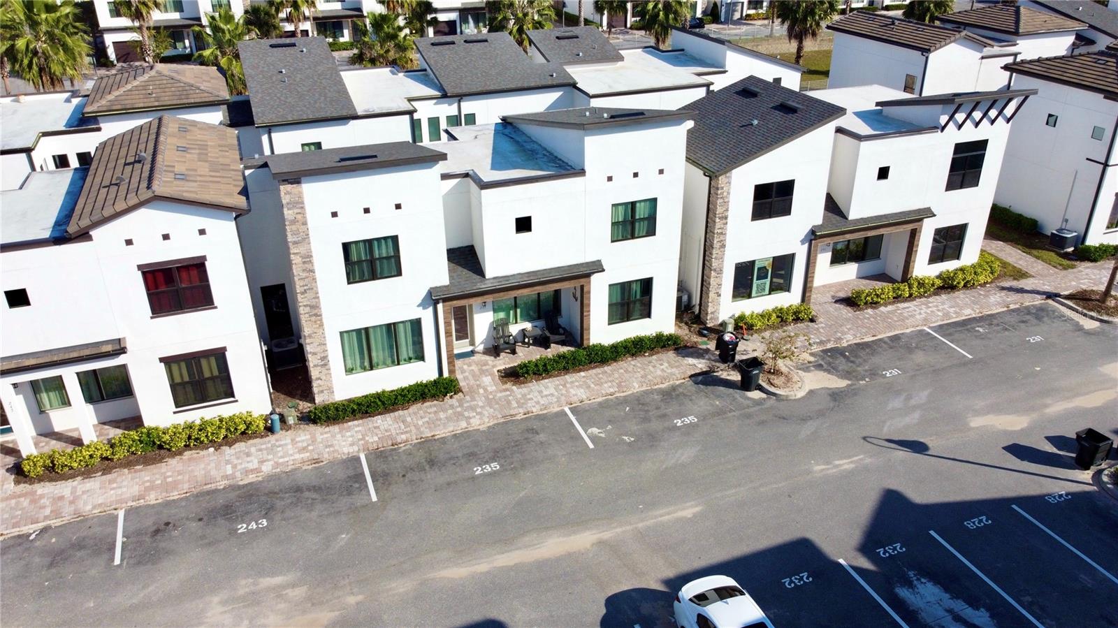 Image 42 of 47 For 235 Villa Domani Circle