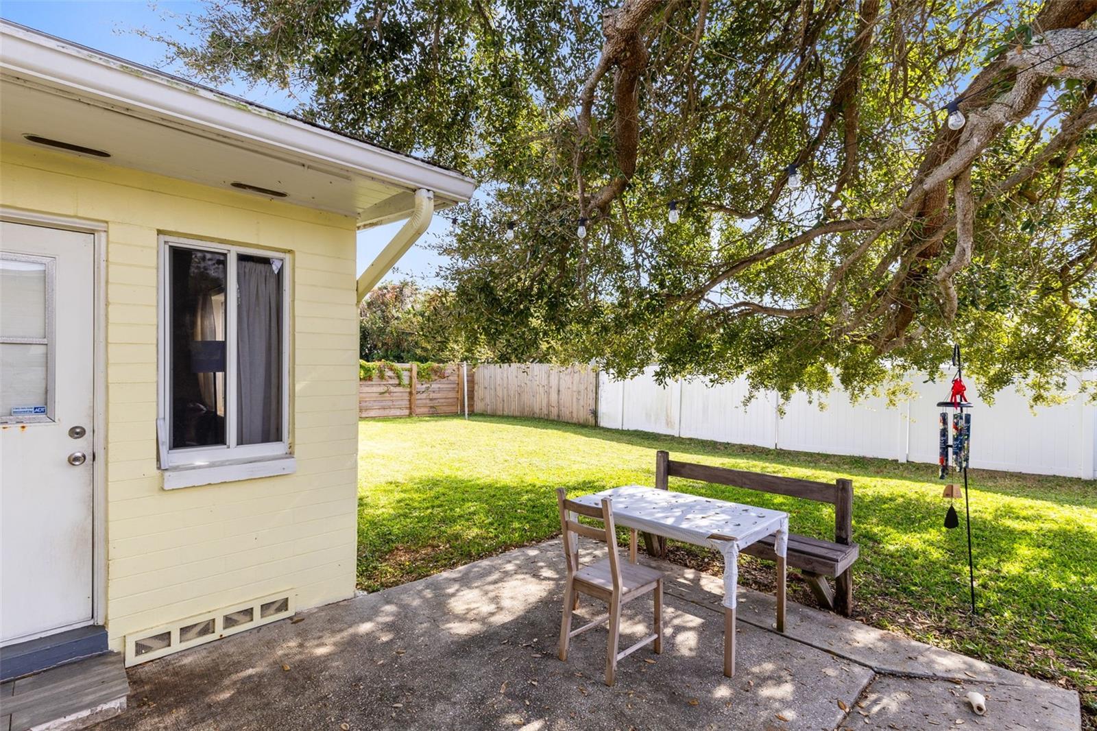 Image 16 of 28 For 424 Manhattan Avenue