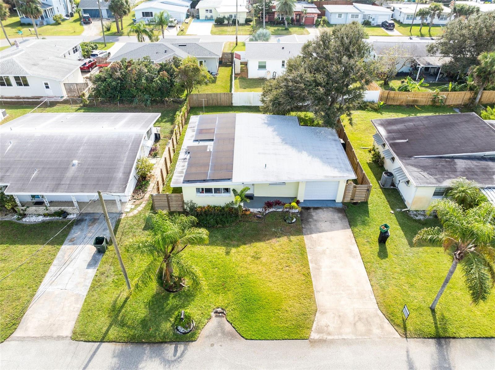 Image 23 of 28 For 424 Manhattan Avenue