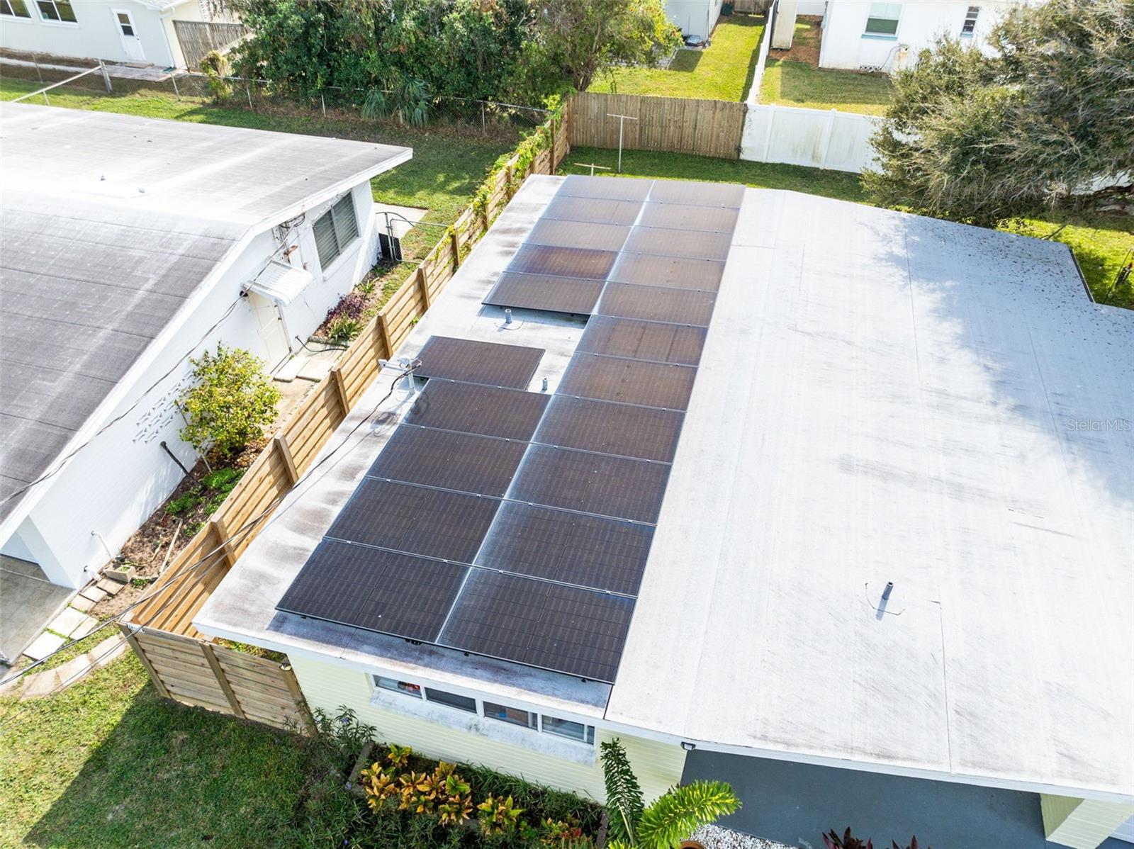 Image 25 of 28 For 424 Manhattan Avenue