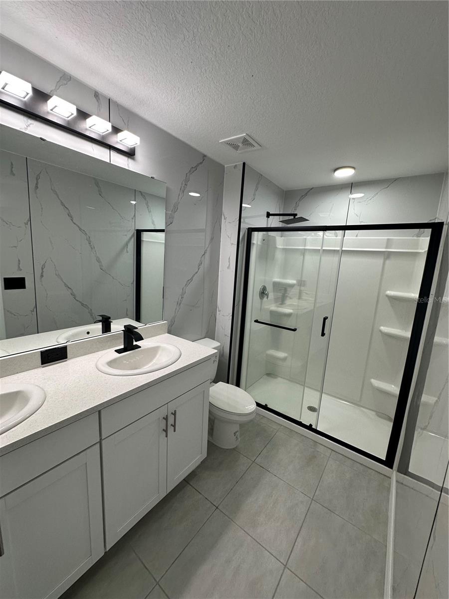 Image 12 of 21 For 5924 Whetstone Court