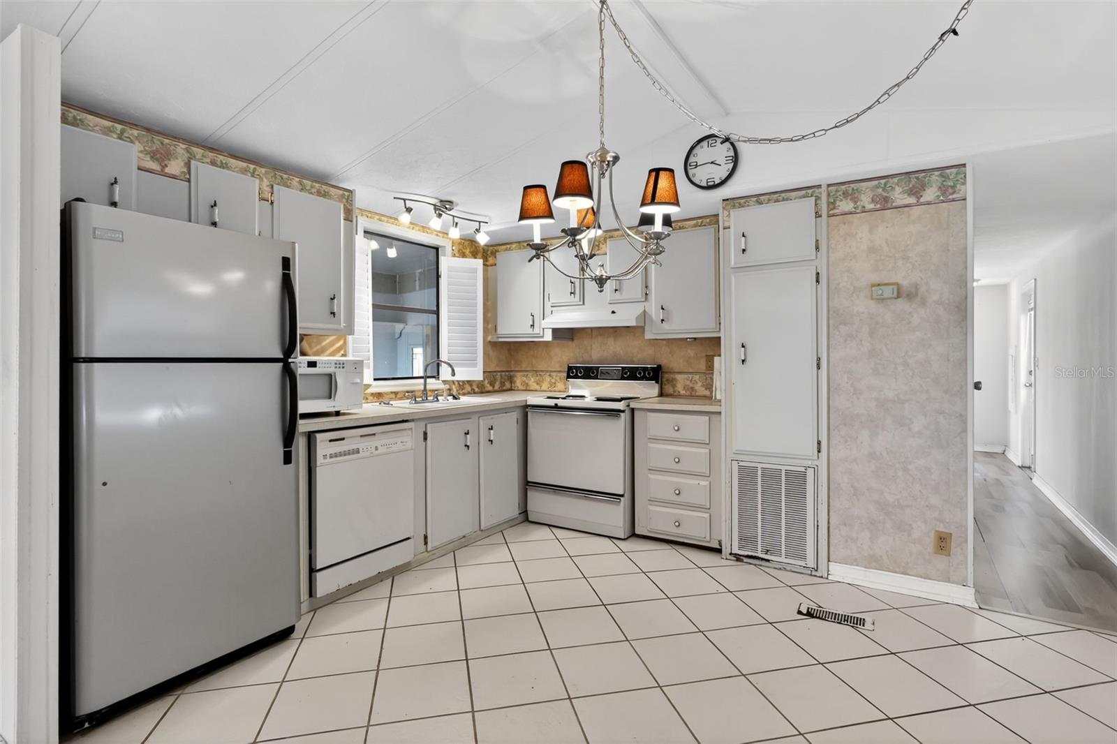 Image 12 of 30 For 12315 Us Highway 441  Lot 11