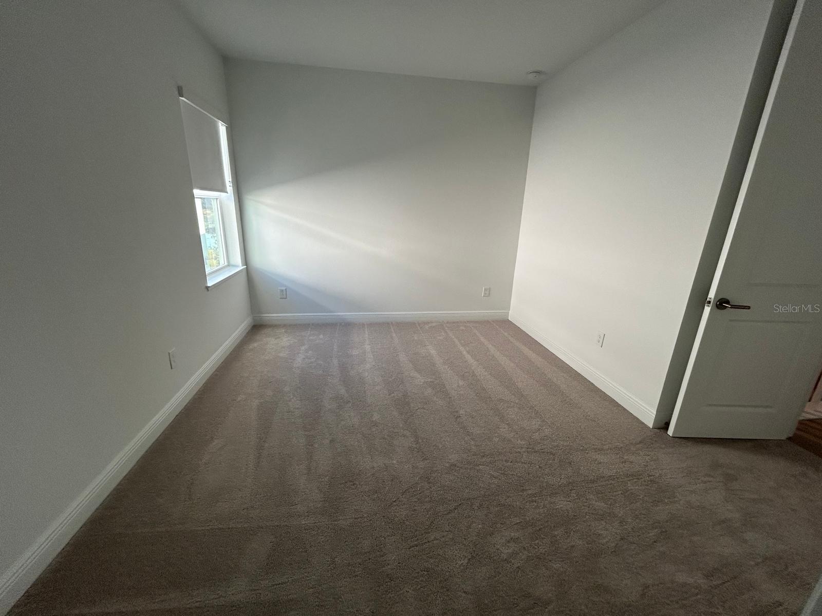 Image 30 of 55 For 13241 Tollcross Way