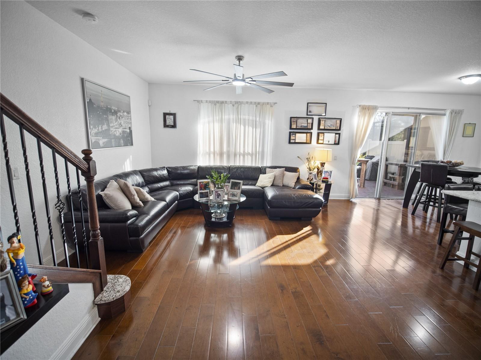 Image 4 of 32 For 10552 Belfry Circle