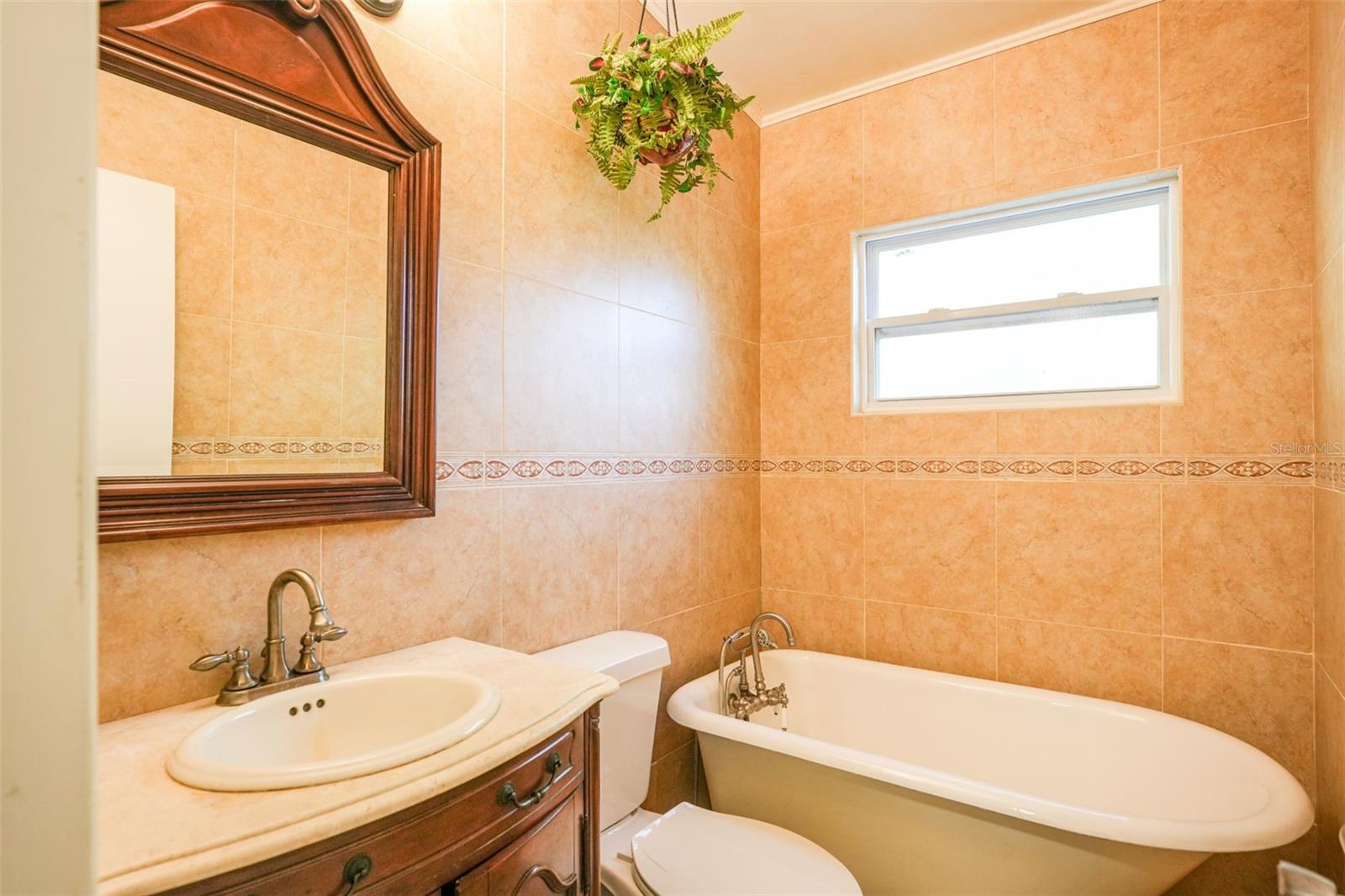 Image 10 of 22 For 10031 Union Park Drive