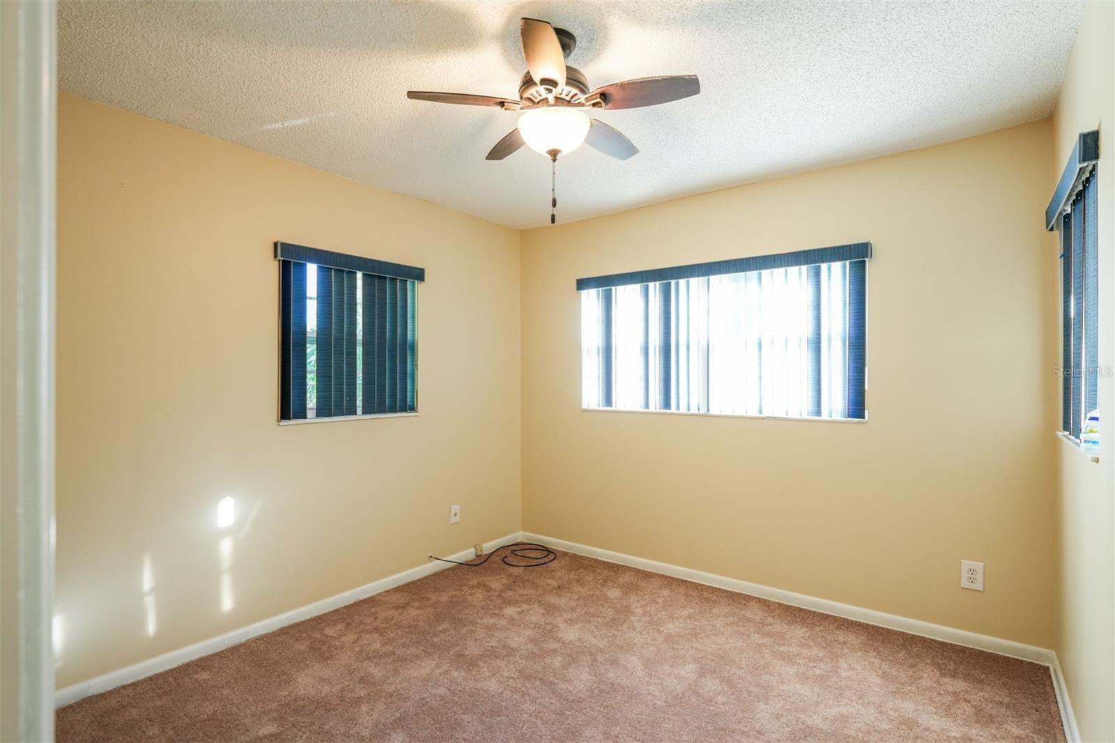 Image 11 of 22 For 10031 Union Park Drive