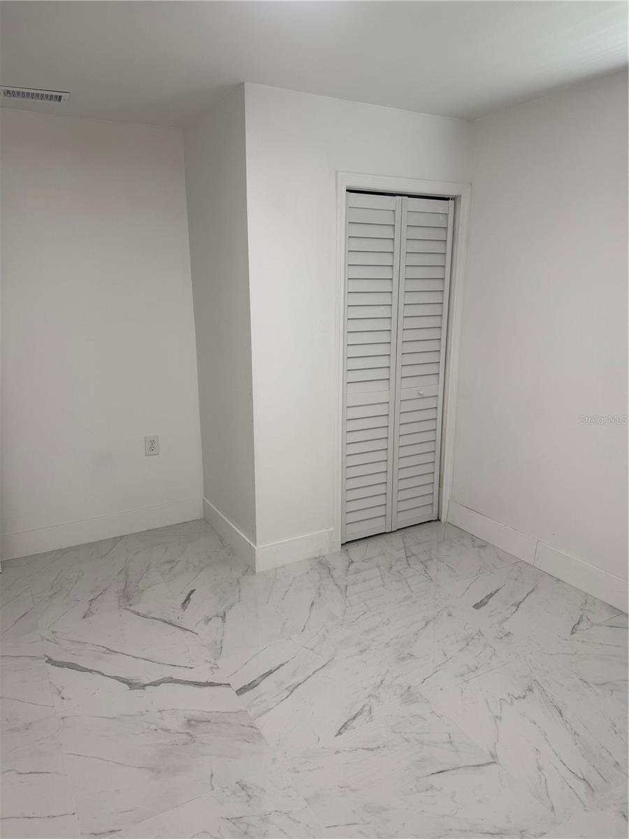 Image 19 of 46 For 305 Ann Street