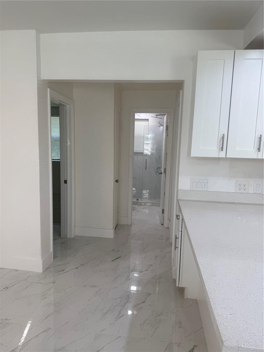 Image 30 of 46 For 305 Ann Street