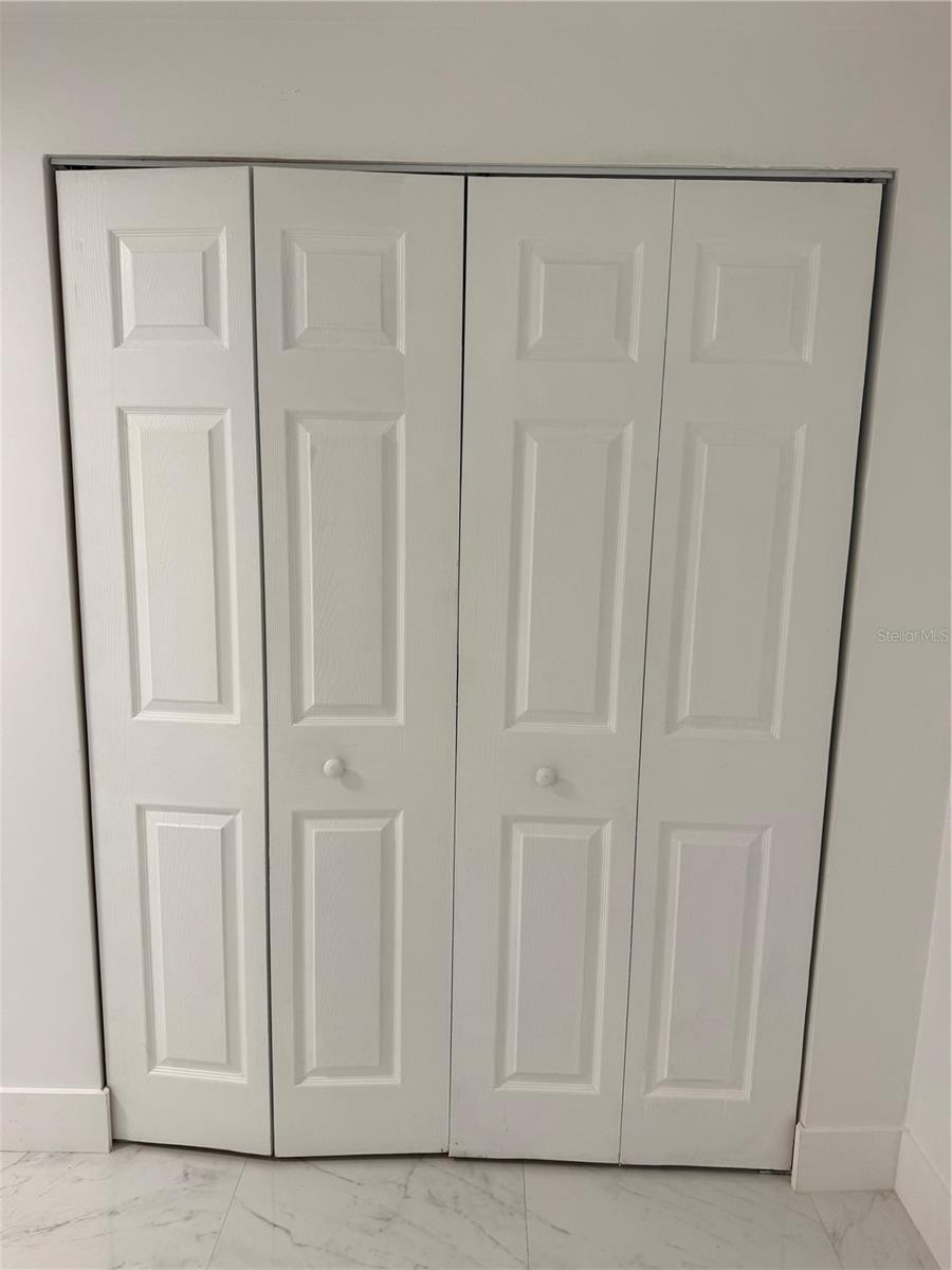 Image 35 of 46 For 305 Ann Street