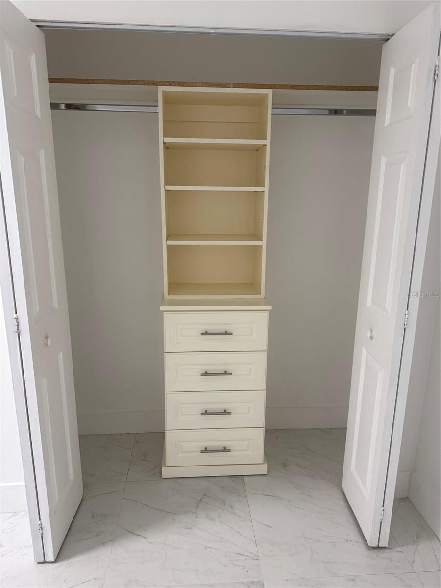 Image 36 of 46 For 305 Ann Street