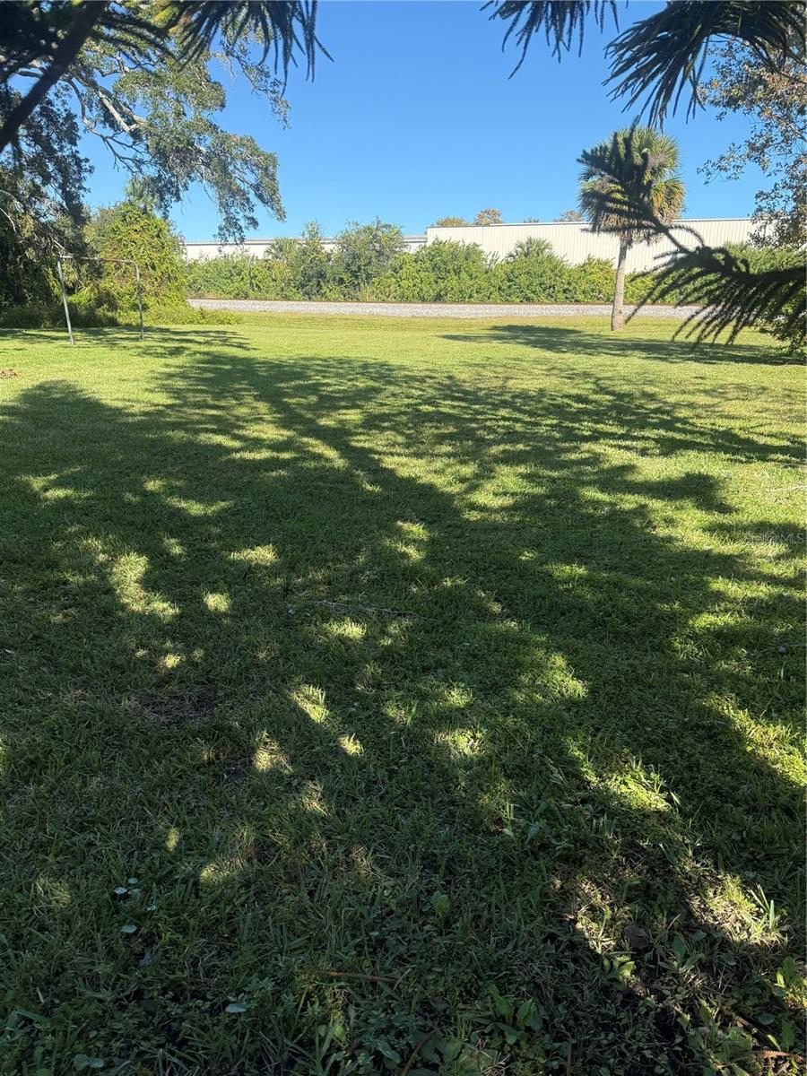 Image 6 of 46 For 305 Ann Street