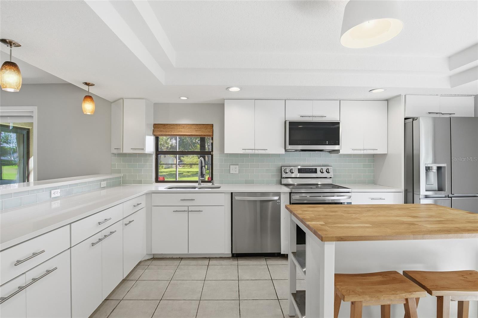 Image 3 of 33 For 6425 Wellington Drive