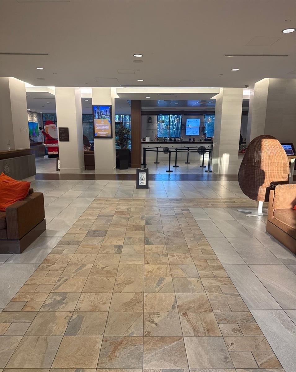 Image 5 of 25 For 14501 Grove Resort Avenue 2528