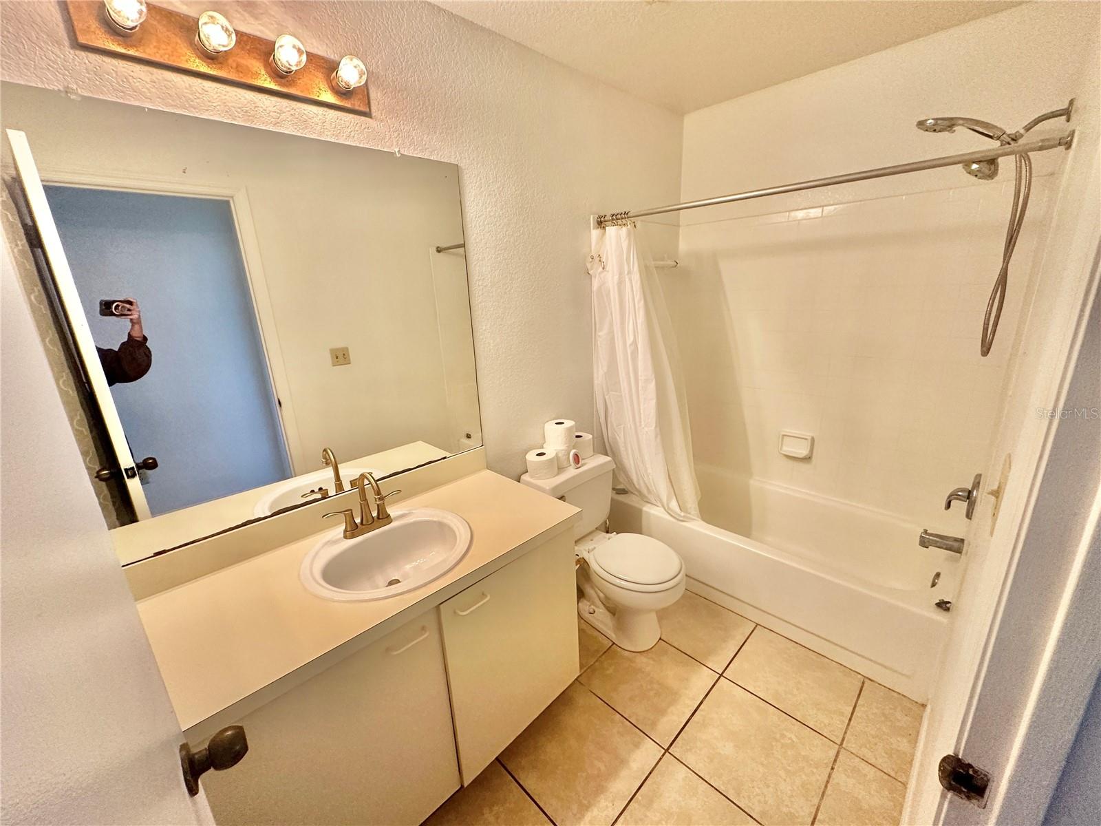 Image 12 of 17 For 2550 Alafaya Trail 3304