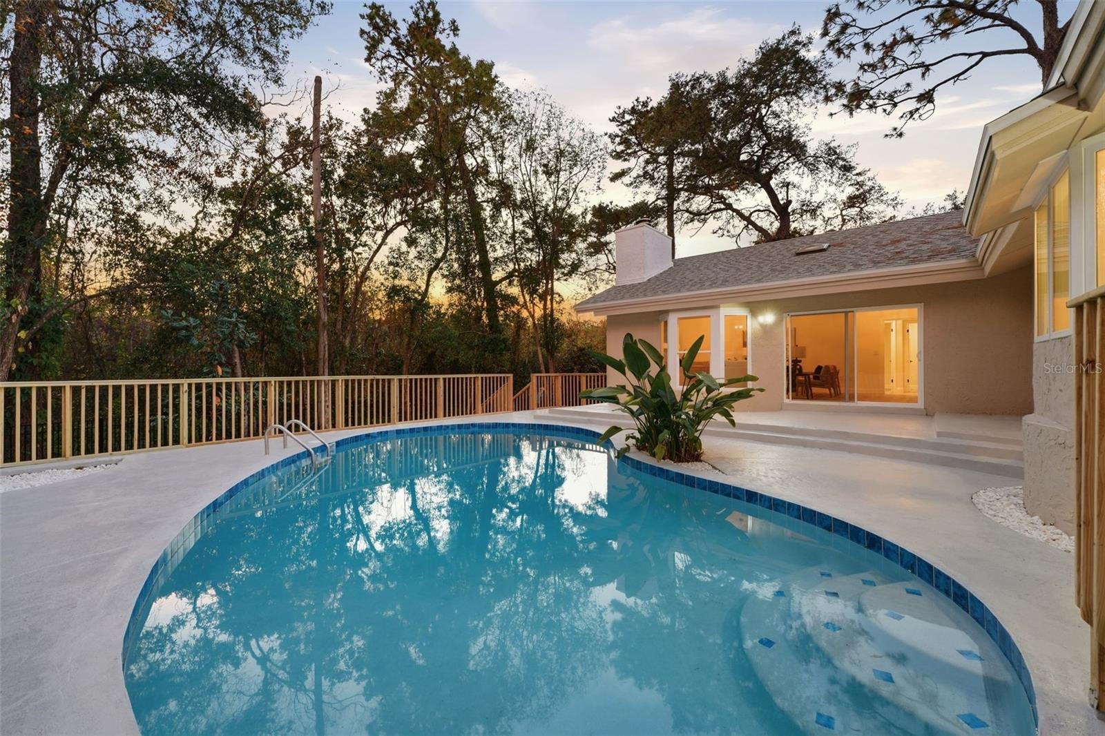 Image 24 of 29 For 504 Smokerise Boulevard