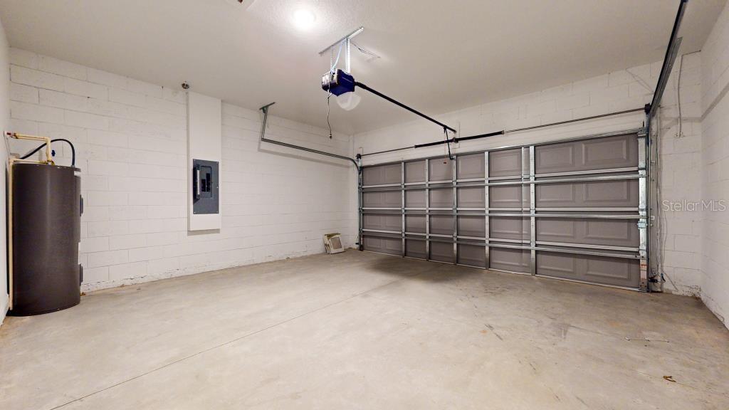 Listing photo id 26 for 9809 Swanee Terrace