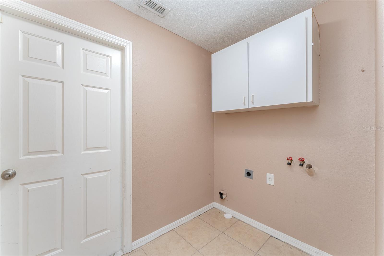 Image 29 of 39 For 1005 Tequesta Trail