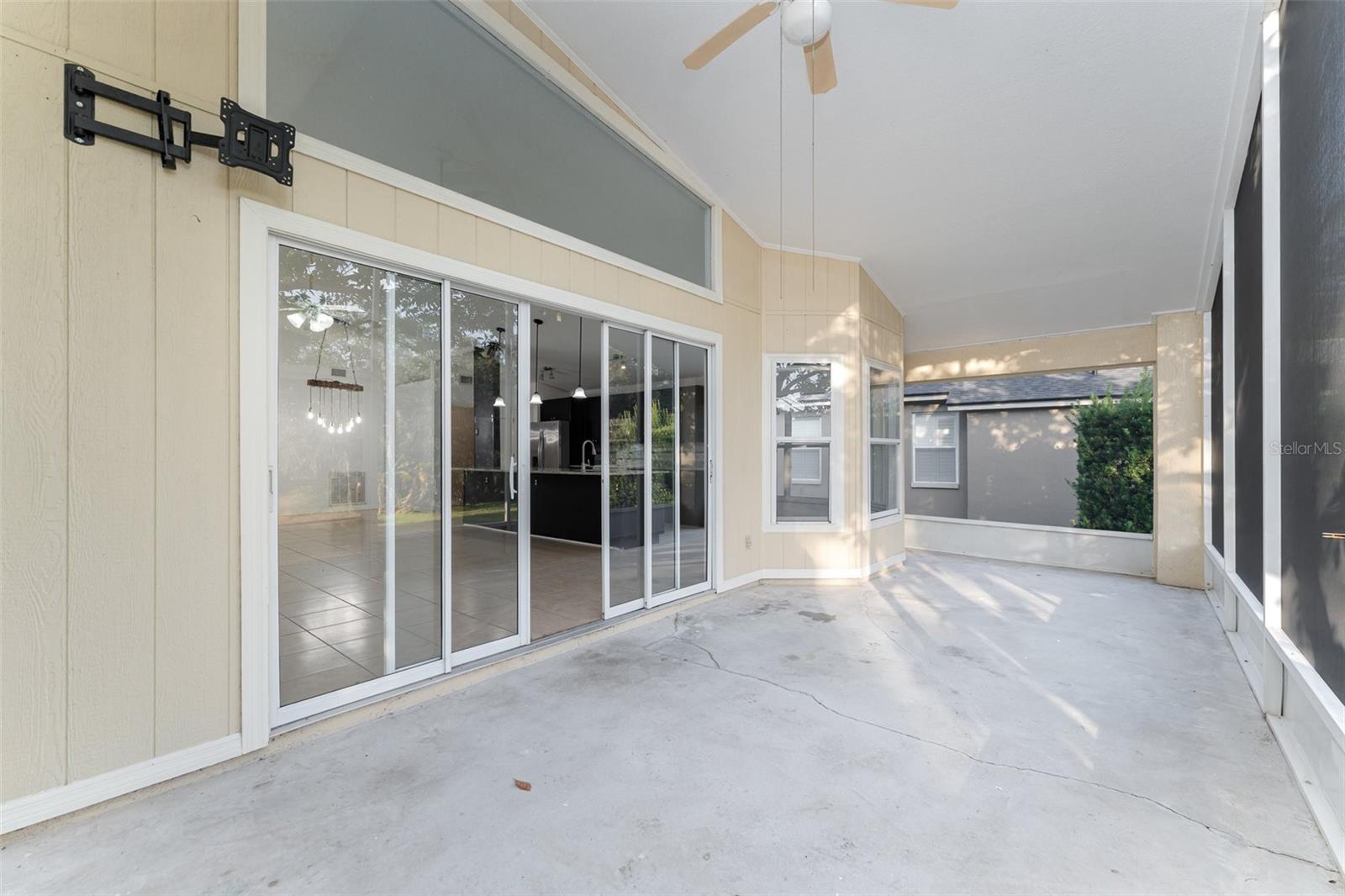 Image 30 of 39 For 1005 Tequesta Trail