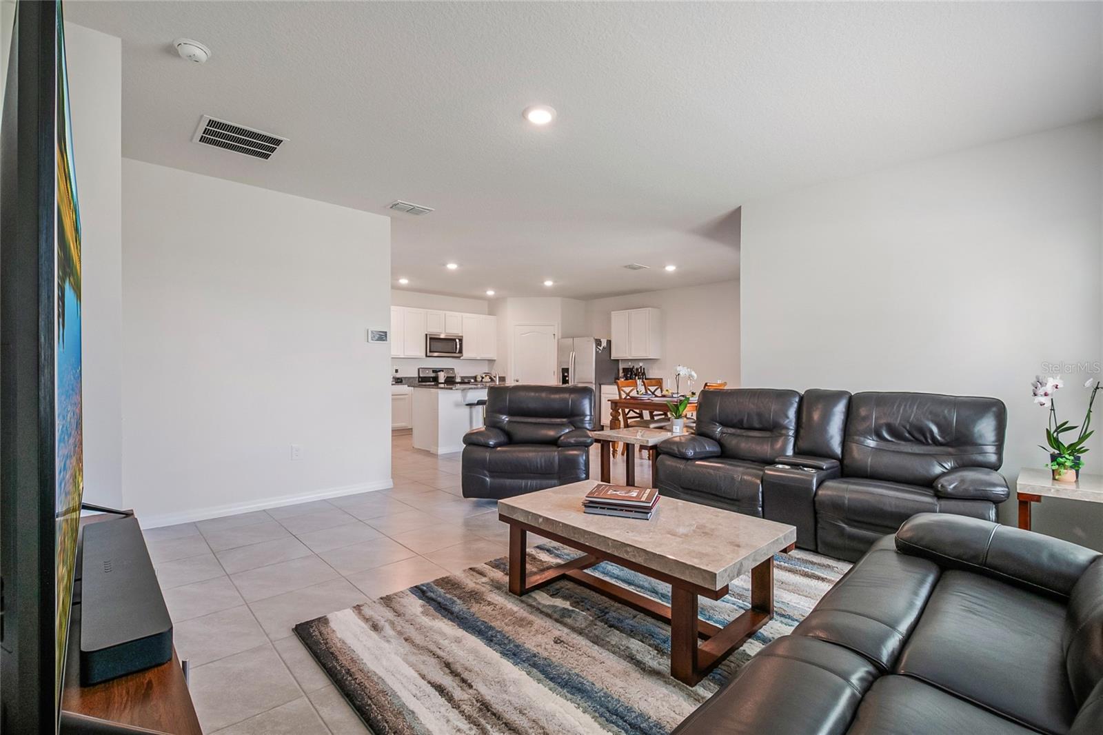 Image 13 of 30 For 1451 Olive Court