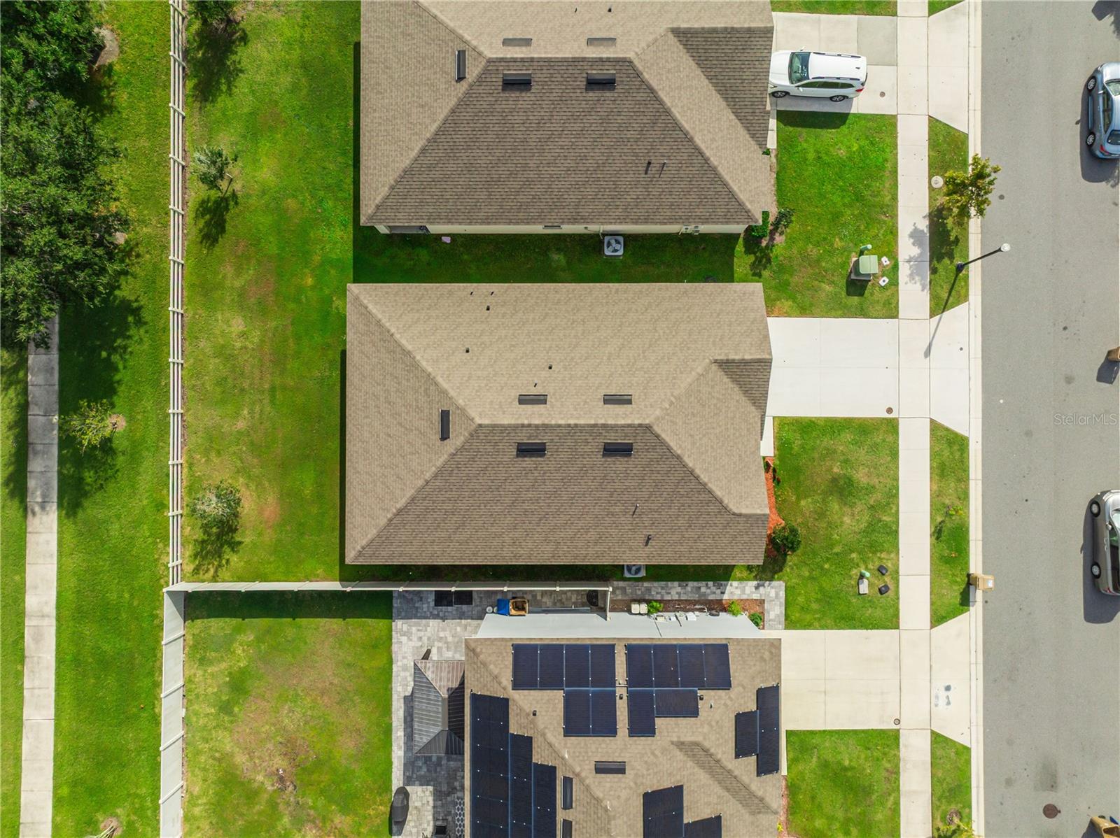 Image 3 of 30 For 1451 Olive Court