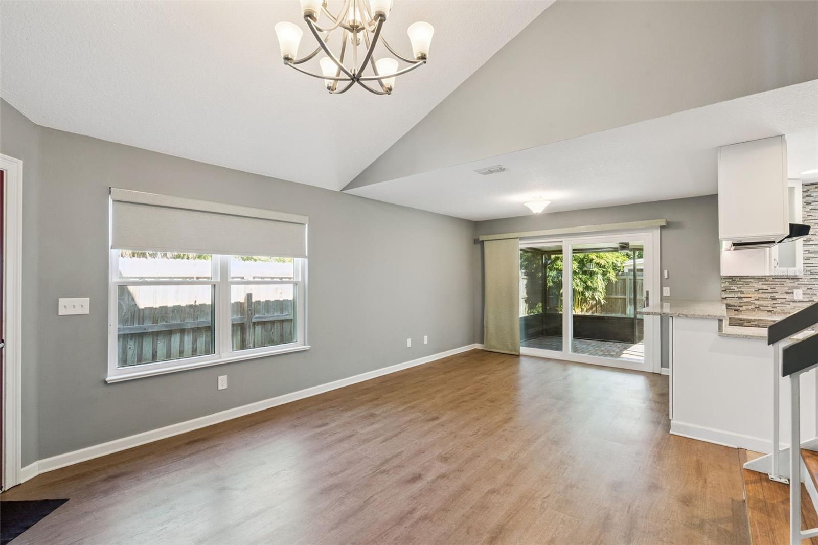 Image 11 of 40 For 2111 Churchill Downs Circle