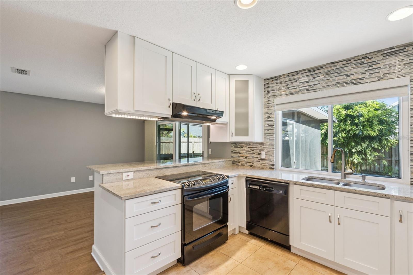 Image 14 of 40 For 2111 Churchill Downs Circle