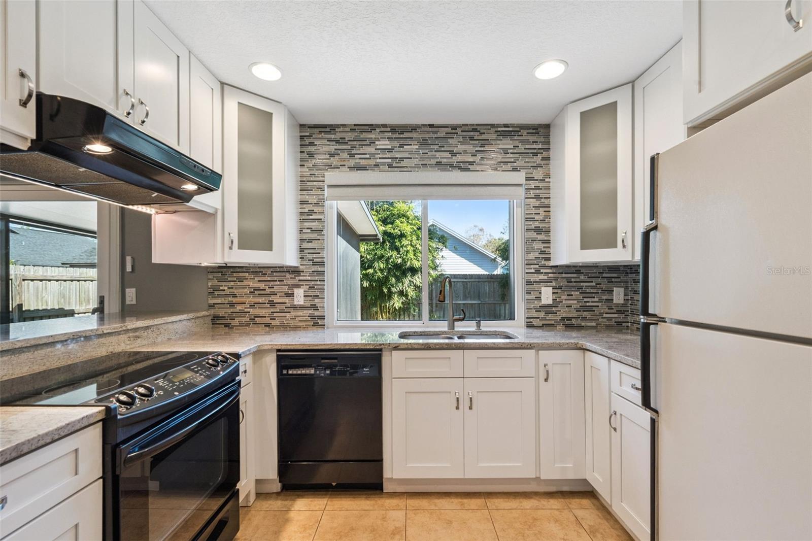 Image 15 of 40 For 2111 Churchill Downs Circle